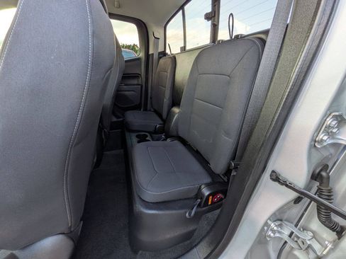 Used 2017 Chevrolet Colorado LT w/ LT Convenience Package AWD/4WD image 21