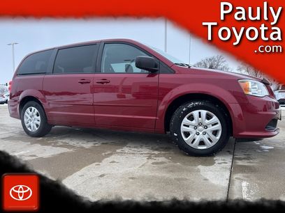 Used 2016 Dodge Grand Caravan SE w/ Quick Order Package 29E SE
