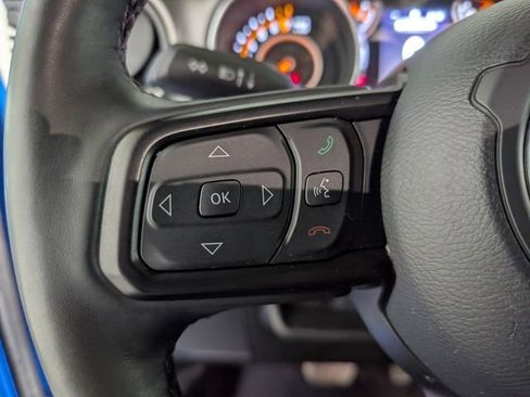 Used 2022 Jeep Wrangler Unlimited Sport image 16