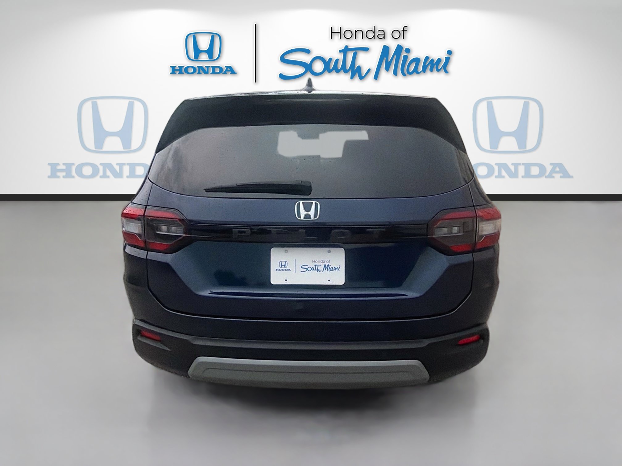 Used 2024 Honda Pilot EX-L image 6