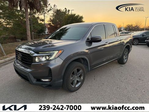 Used 2023 Honda Ridgeline RTL-E image 2