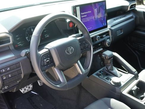 Used 2026 Toyota Tacoma TRD Sport AWD/4WD image 17