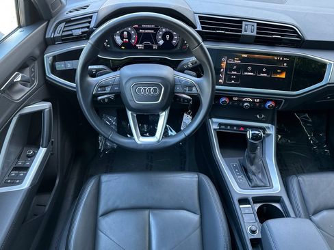Used 2025 Audi Q3 2.0T Premium AWD/4WD image 16