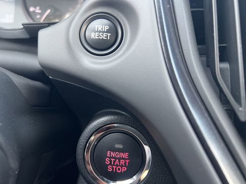 Certified 2024 Subaru Crosstrek 2.5i Limited image 16