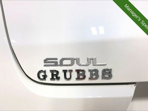 Used 2025 Kia Soul LX w/ LX Technology Package FWD image 39