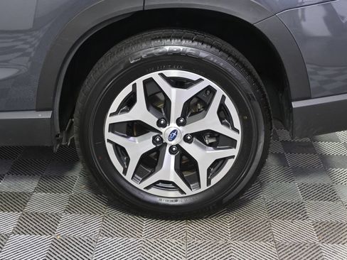 Used 2024 Subaru Forester Premium AWD/4WD image 20