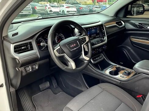 Used 2021 GMC Acadia SLE w/ Driver Convenience Package image 14