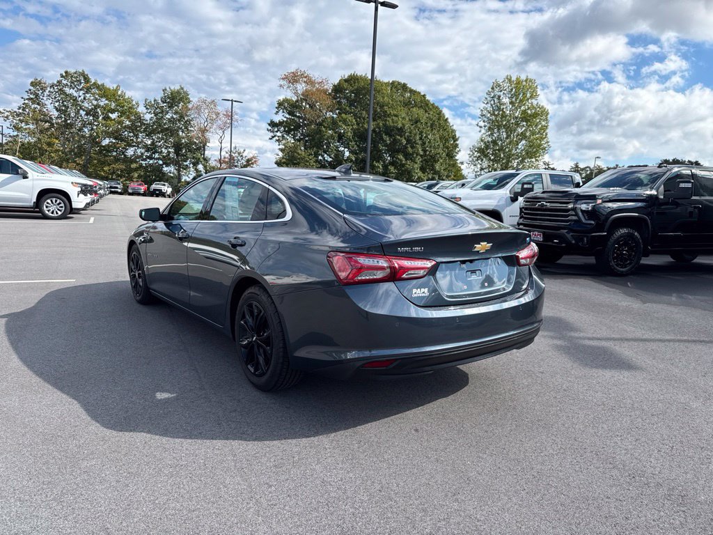 Used 2019 Chevrolet Malibu Hybrid w/ Leather Package FWD image 8