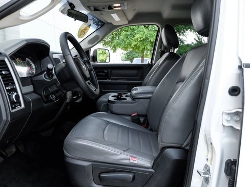 Used 2017 RAM 2500 Tradesman w/ Popular Equipment Group AWD/4WD image 4