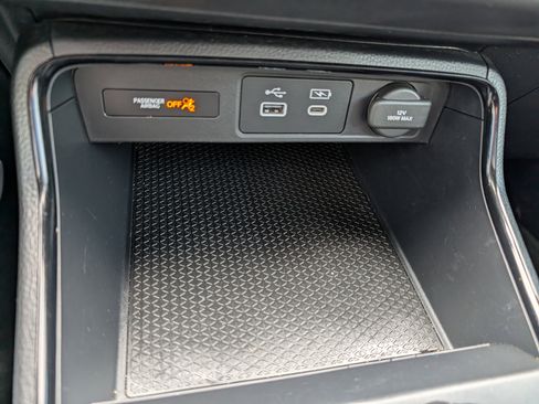 Used 2025 Honda CR-V EX image 32