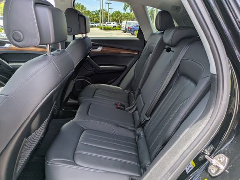 Used 2022 Audi Q5 2.0T Premium Plus AWD/4WD image 13
