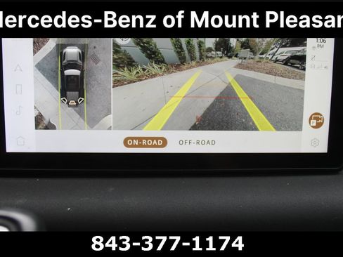 Used 2022 Land Rover Defender 110 image 42