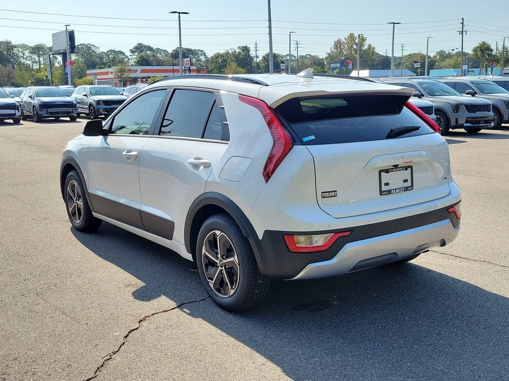 New 2026 Kia Niro EX w/ EX Premium Package FWD image 4