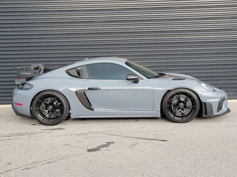 Certified 2024 Porsche 718 Cayman GT4 RS RWD image 8