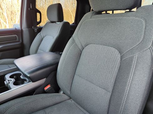 Used 2019 RAM 1500 Big Horn image 23