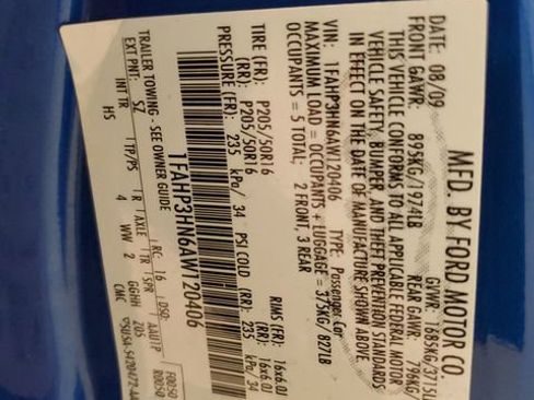 Used 2010 Ford Focus SEL image 32