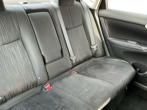 Used 2018 Nissan Sentra SV image 18