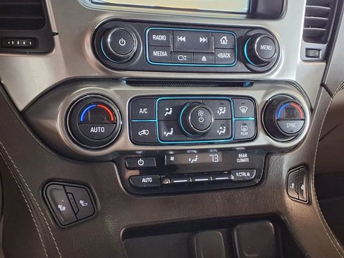 Used 2019 Chevrolet Tahoe LT AWD/4WD image 24
