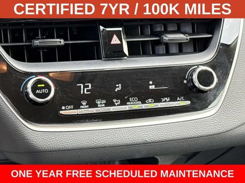 Used 2022 Toyota Corolla LE FWD image 21