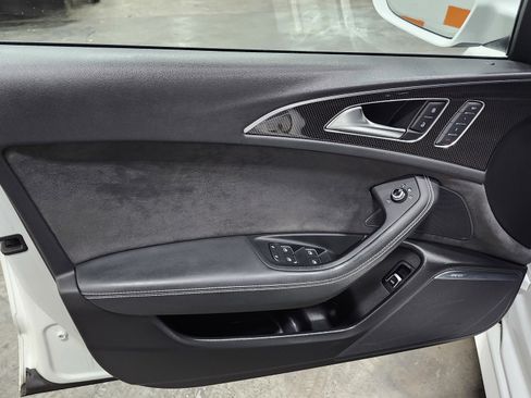 Used 2018 Audi S6 Premium Plus image 28
