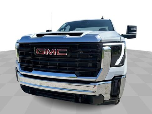 New 2025 GMC Sierra 2500 Pro w/ Convenience Package AWD/4WD image 4