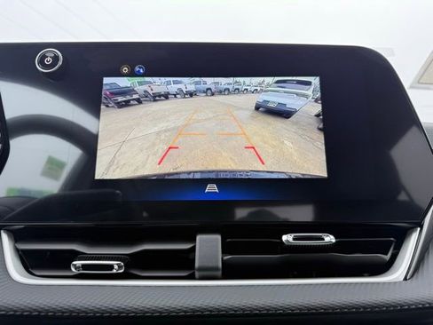 New 2026 Chevrolet Equinox LT w/ Convenience Package II image 22