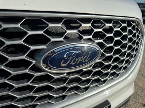 Certified 2023 Ford Edge SEL image 33