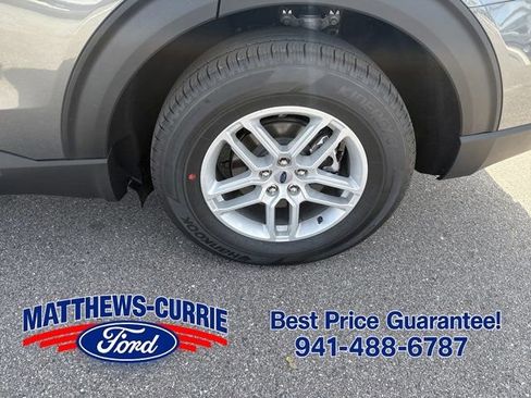 New 2026 Ford Explorer Active w/ Active Comfort Package RWD image 16