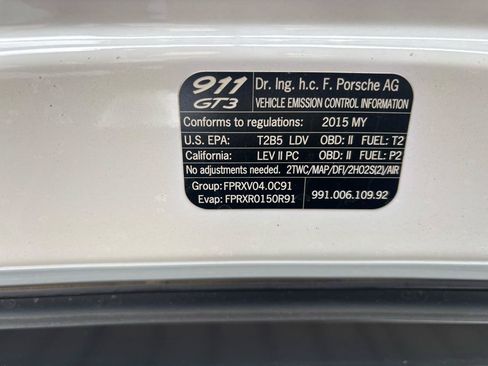 Used 2015 Porsche 911 GT3 RWD image 53