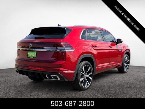 Used 2024 Volkswagen Atlas Cross Sport SEL Premium R-Line image 5