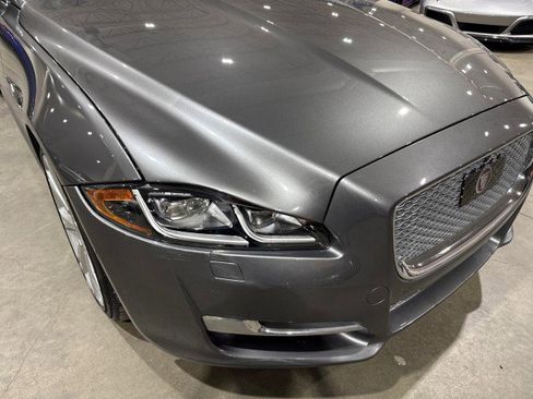Used 2019 Jaguar XJ L Portfolio image 32