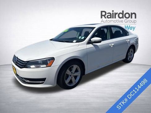Used 2013 Volkswagen Passat 2.5 SE FWD image 3