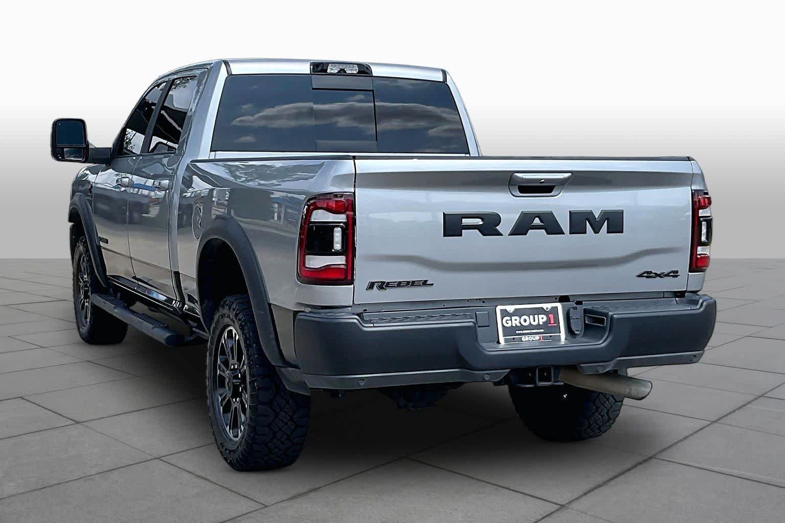 Used 2024 RAM 2500 Rebel AWD/4WD image 12
