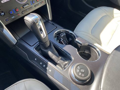 Used 2017 Ford Explorer Platinum AWD/4WD image 37