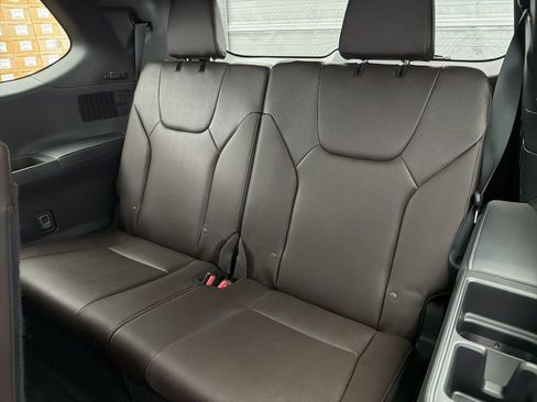 Used 2025 Lexus TX 350 AWD image 21