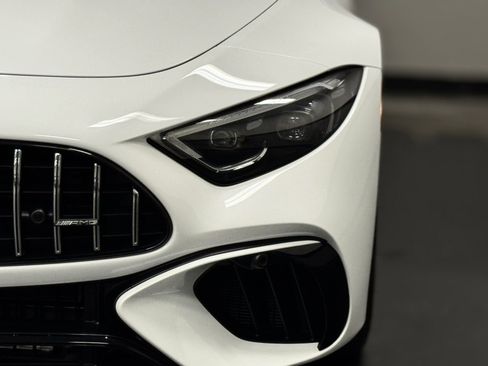 Used 2025 Mercedes-Benz SL 55 AMG 4MATIC image 8