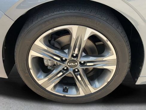 Used 2023 Kia K5 EX FWD image 9