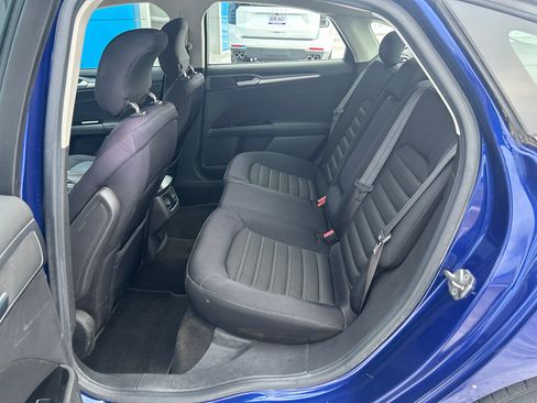 Used 2013 Ford Fusion SE image 30