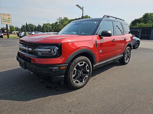Used 2022 Ford Bronco Sport Outer Banks w/ Tech Package AWD/4WD image 7