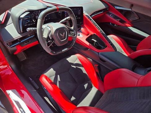Certified 2023 Chevrolet Corvette Z06 w/ Stealth Interior Trim Package RWD image 11