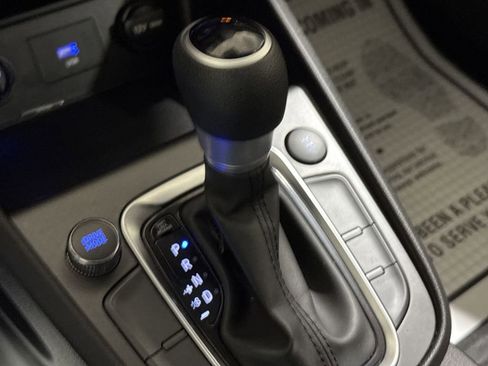 Used 2023 Hyundai Kona SEL image 16