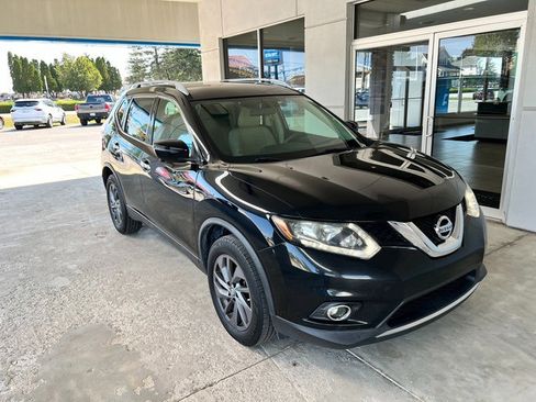 Used 2016 Nissan Rogue SL image 5