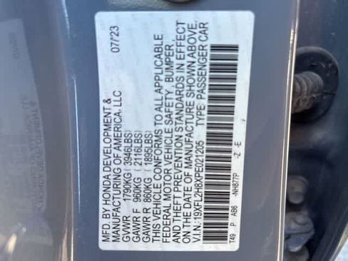 Used 2023 Honda Civic Sport image 25