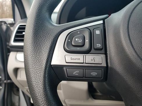 Used 2017 Subaru Forester 2.5i w/ Alloy Wheel Package image 16