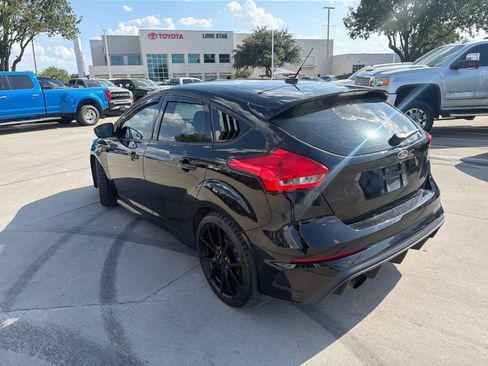 Used 2016 Ford Focus RS AWD/4WD image 4