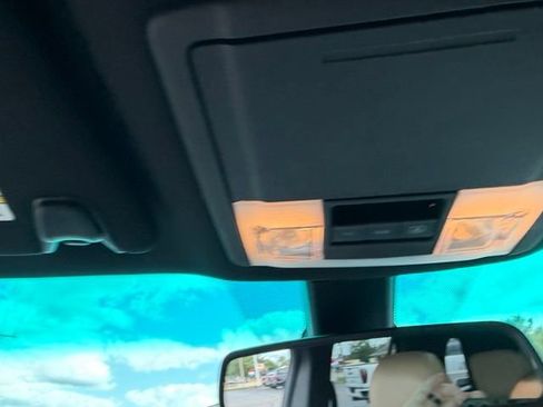 Used 2016 Ford Explorer Limited w/ Equipment Group 301A FWD image 33