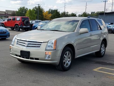 Used 2007 Cadillac SRX RWD image 2
