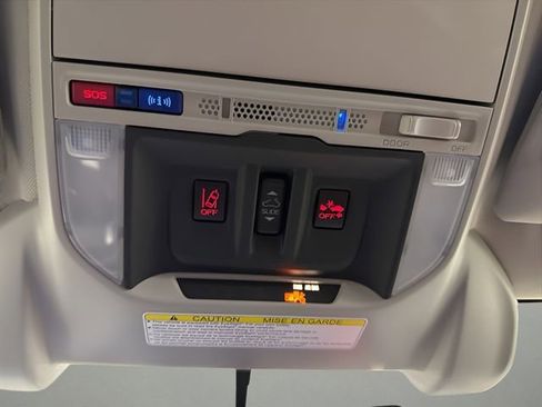 Used 2021 Subaru Forester Touring w/ Popular Package #2 image 27