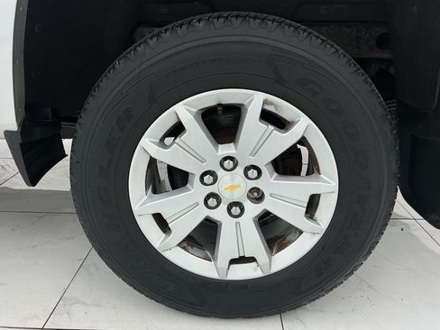 Used 2018 Chevrolet Colorado LT w/ LT Convenience Package AWD/4WD image 41