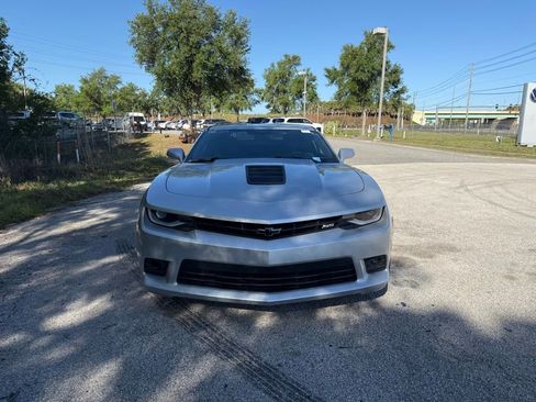 Used 2015 Chevrolet Camaro SS image 2